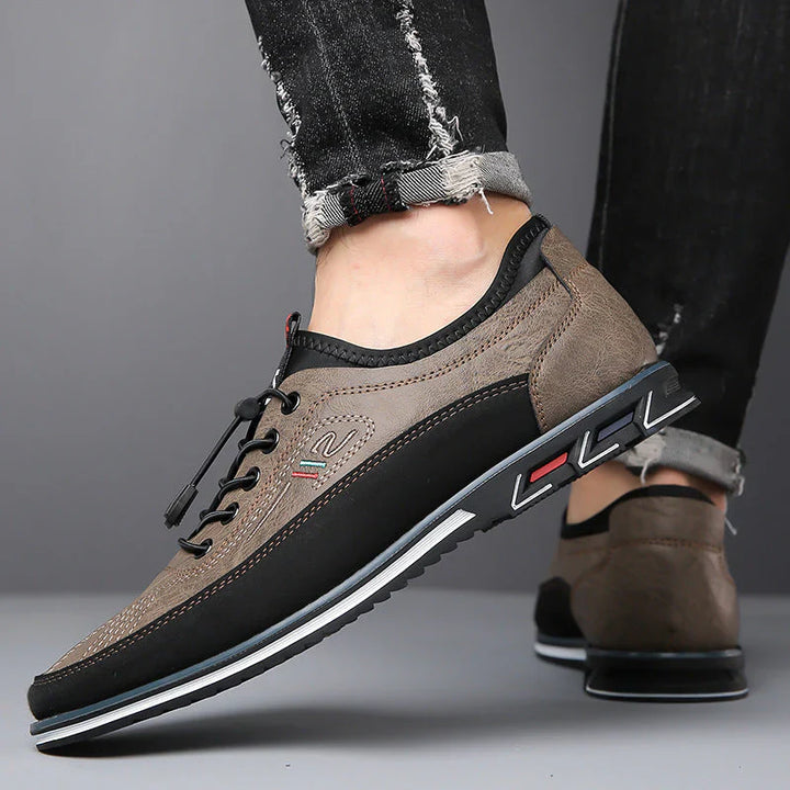Elliot™ - Zeitlose, ultraleichte Oxford-Sneaker